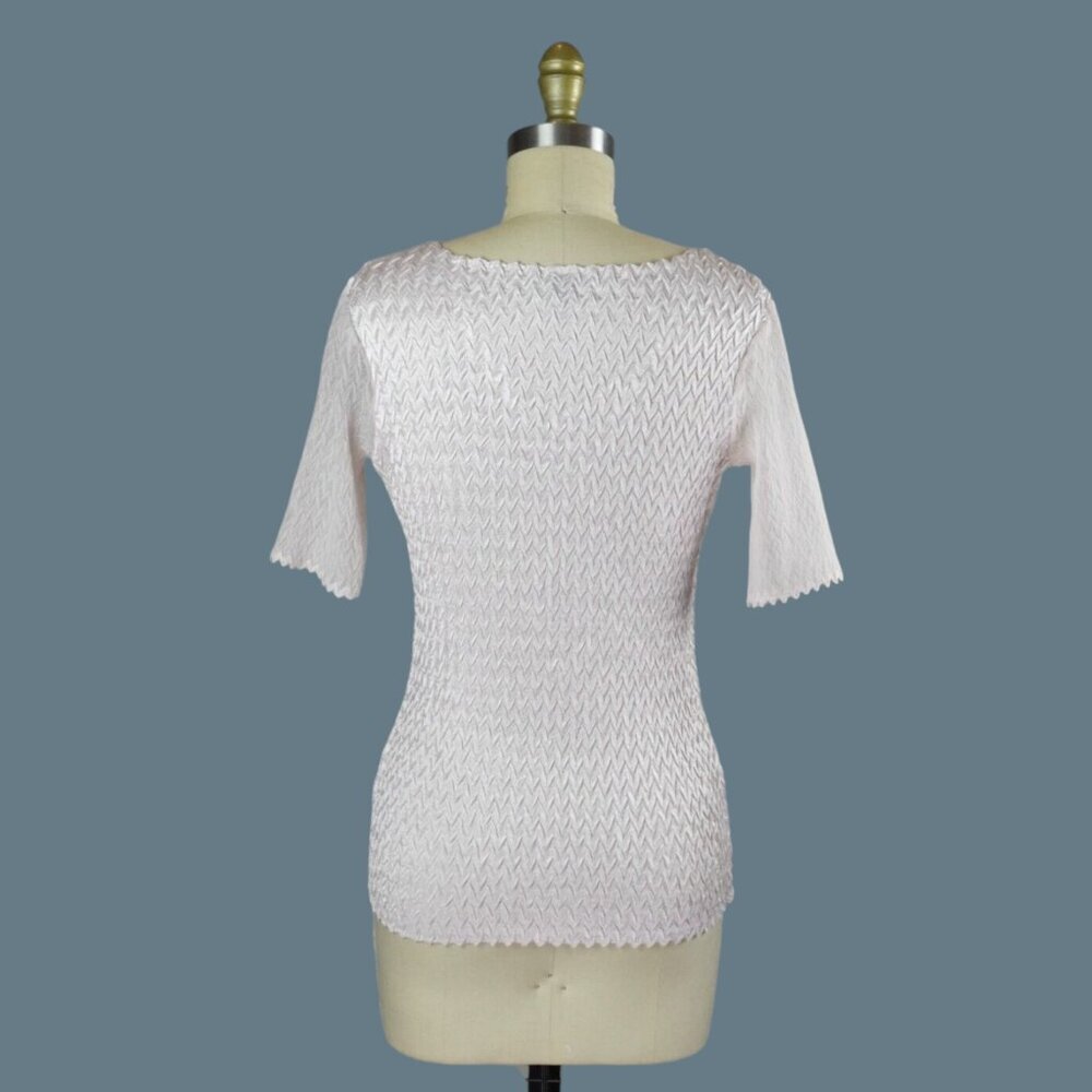 KV BY KOMAROV CHEVRON TEXTURED SATIN LIGHT PINK STRETCH TOP - Picture 5 of 7